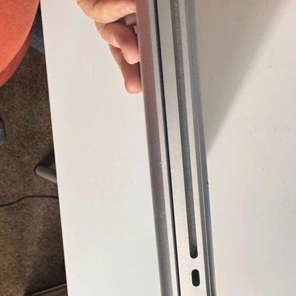 Apple MacBook Pro Laptop A1278 Silver – For Parts / Repair